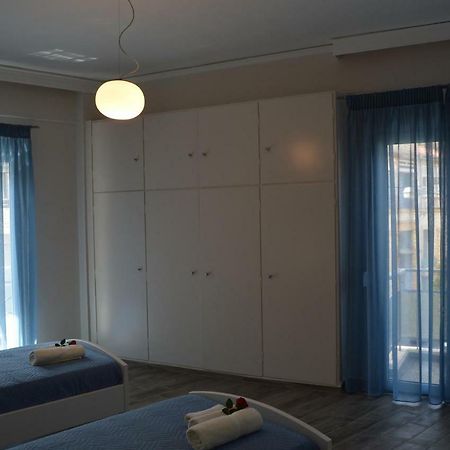 Botonis Bright Spacious Apartment Chrissi Akti Chania Exterior foto