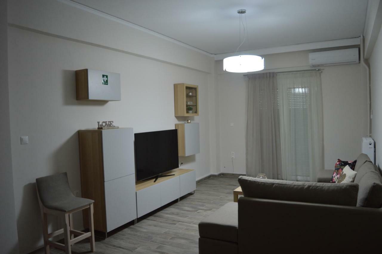 Botonis Bright Spacious Apartment Chrissi Akti Chania Exterior foto
